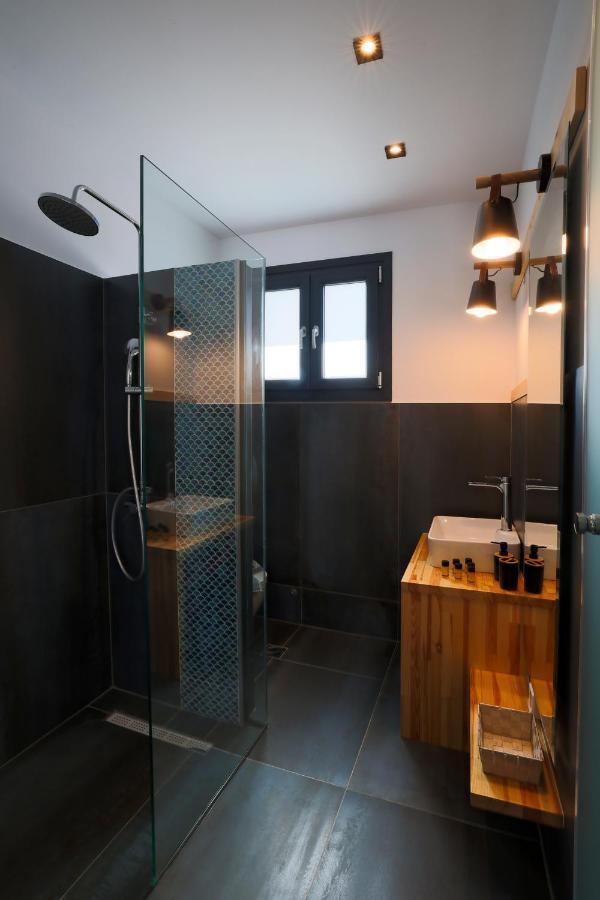 Sami Bayview Apartment Bagian luar foto