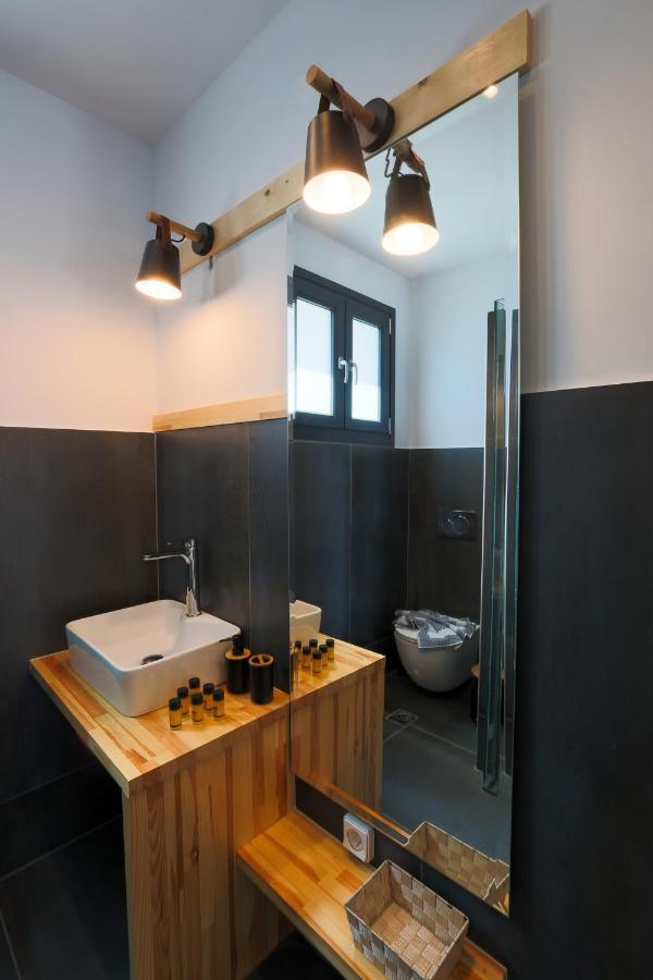 Sami Bayview Apartment Bagian luar foto
